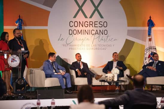 Slider image (3) Dr Winston Santos Arismendy Plastic Surgery